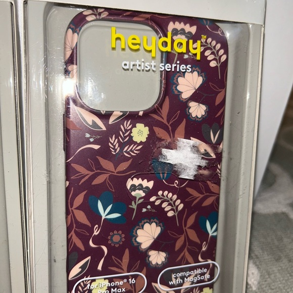 New Heyday IPhone MagSafe cell phone cases - Picture 2 of 4